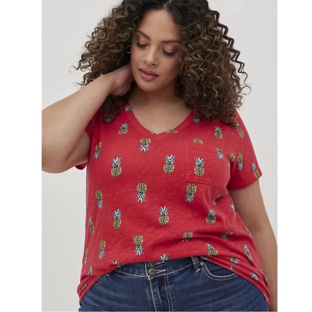 Red Pineapple Tee